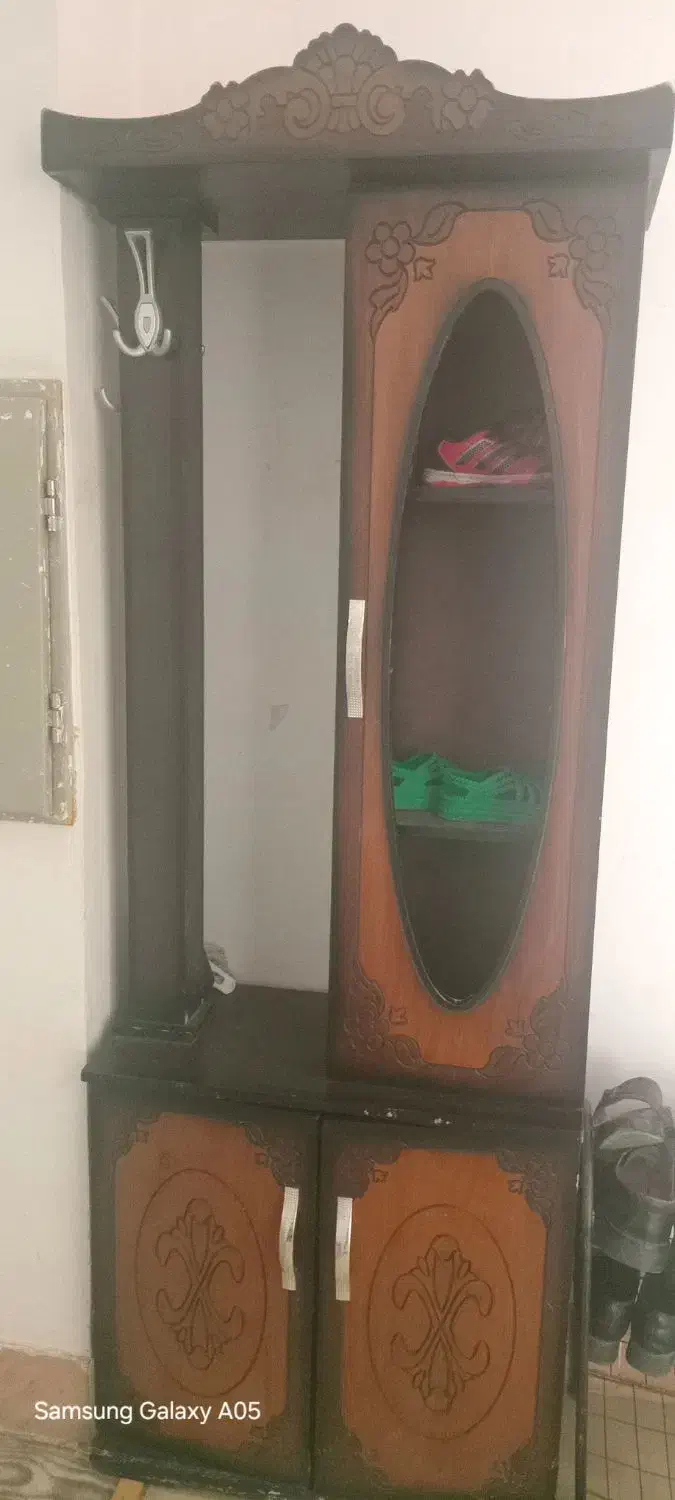 جاکفشی|جاکفشی، کمد، دراور|اردبیل, |دیوار