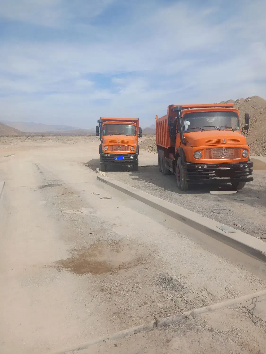 استخدام راننده پایه یک باتجربه|استخدام حمل و نقل|ارزوئیه, |دیوار