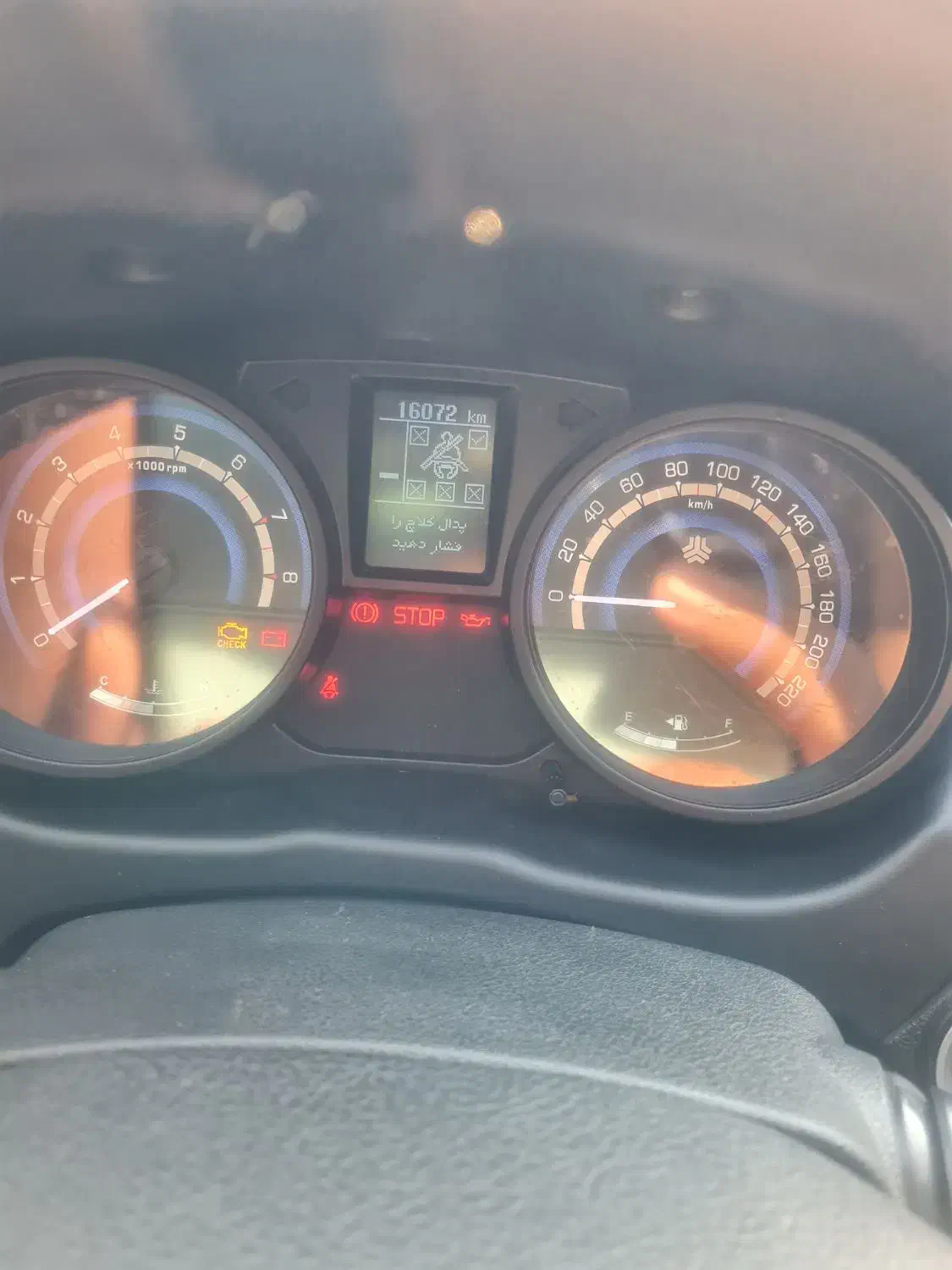 کم کارکرد به دلیل نداشتن پارکینگ ماشین دومم بوده|خودرو سواری و وانت|هشتگرد, هشتگرد قدیم|دیوار