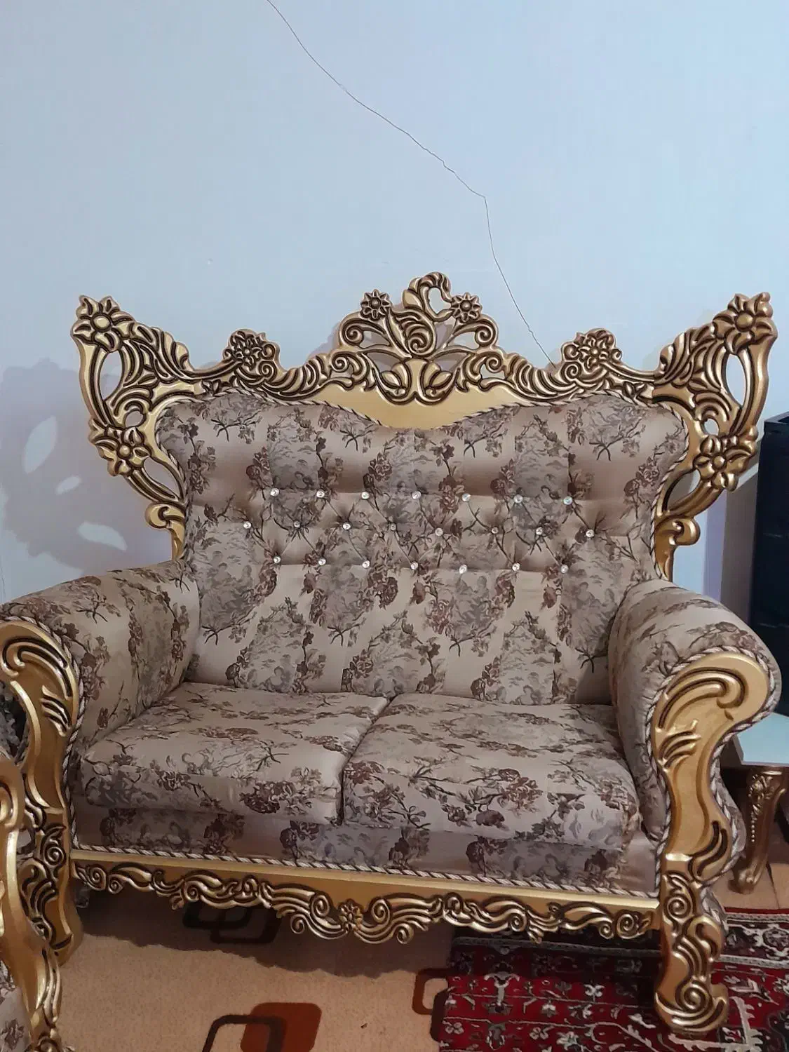 مبل سلطنتی ۹ نفره سالم و شیک|مبلمان خانگی و میز عسلی|آذرشهر, |دیوار