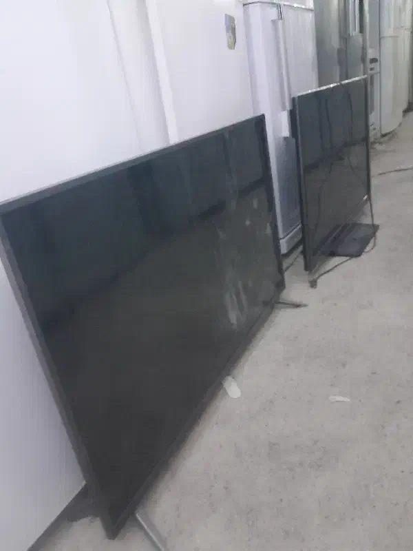 تلویزیون ۴۰اینچ ۳۴ و ۵۵اینچ سمساری کوهکن فلکه بسیج|تلویزیون و پروژکتور|زابل, |دیوار