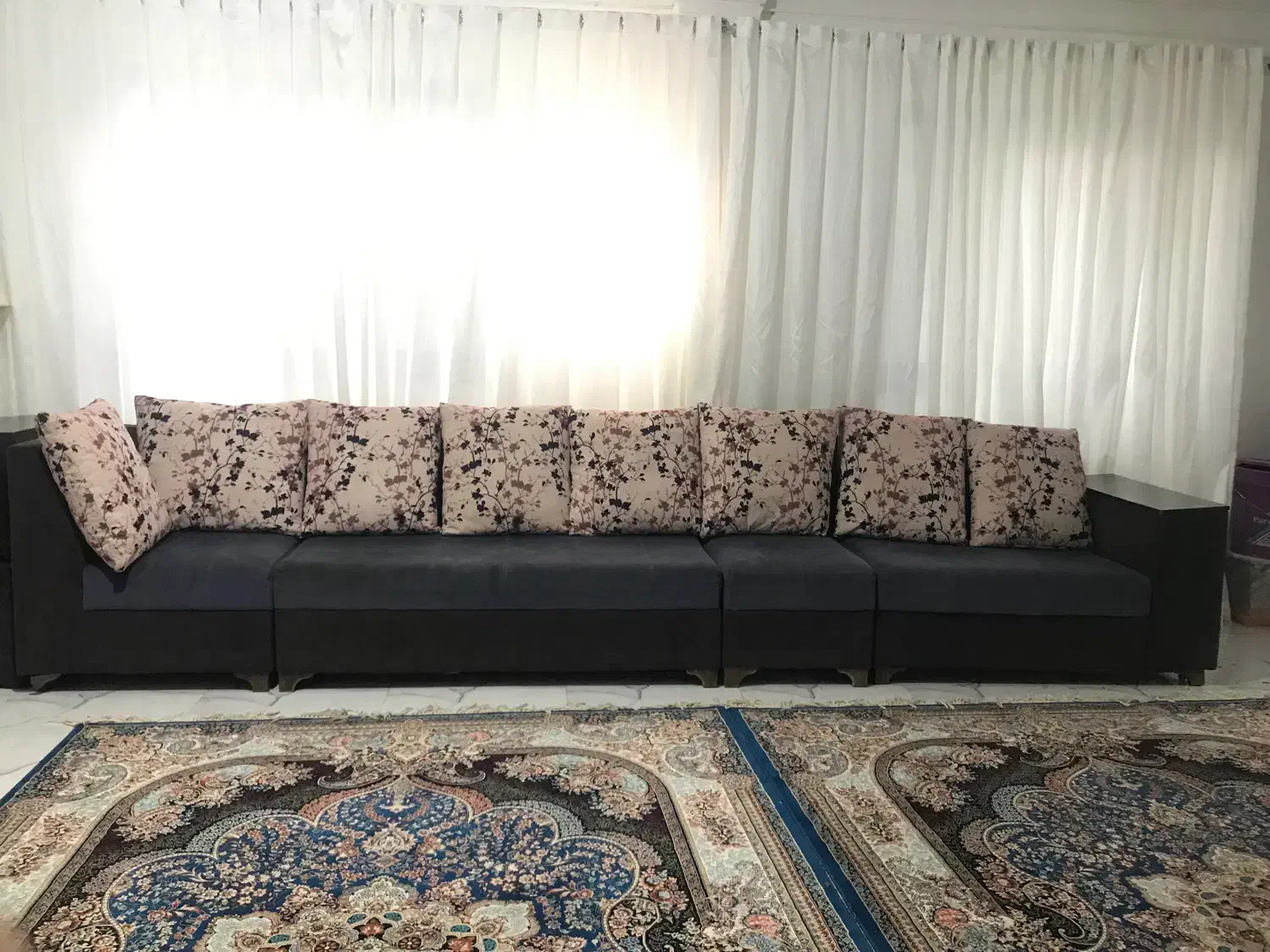 مبل ال هفت نفره|مبلمان خانگی و میز عسلی|رشت, سعدی (تختی)|دیوار