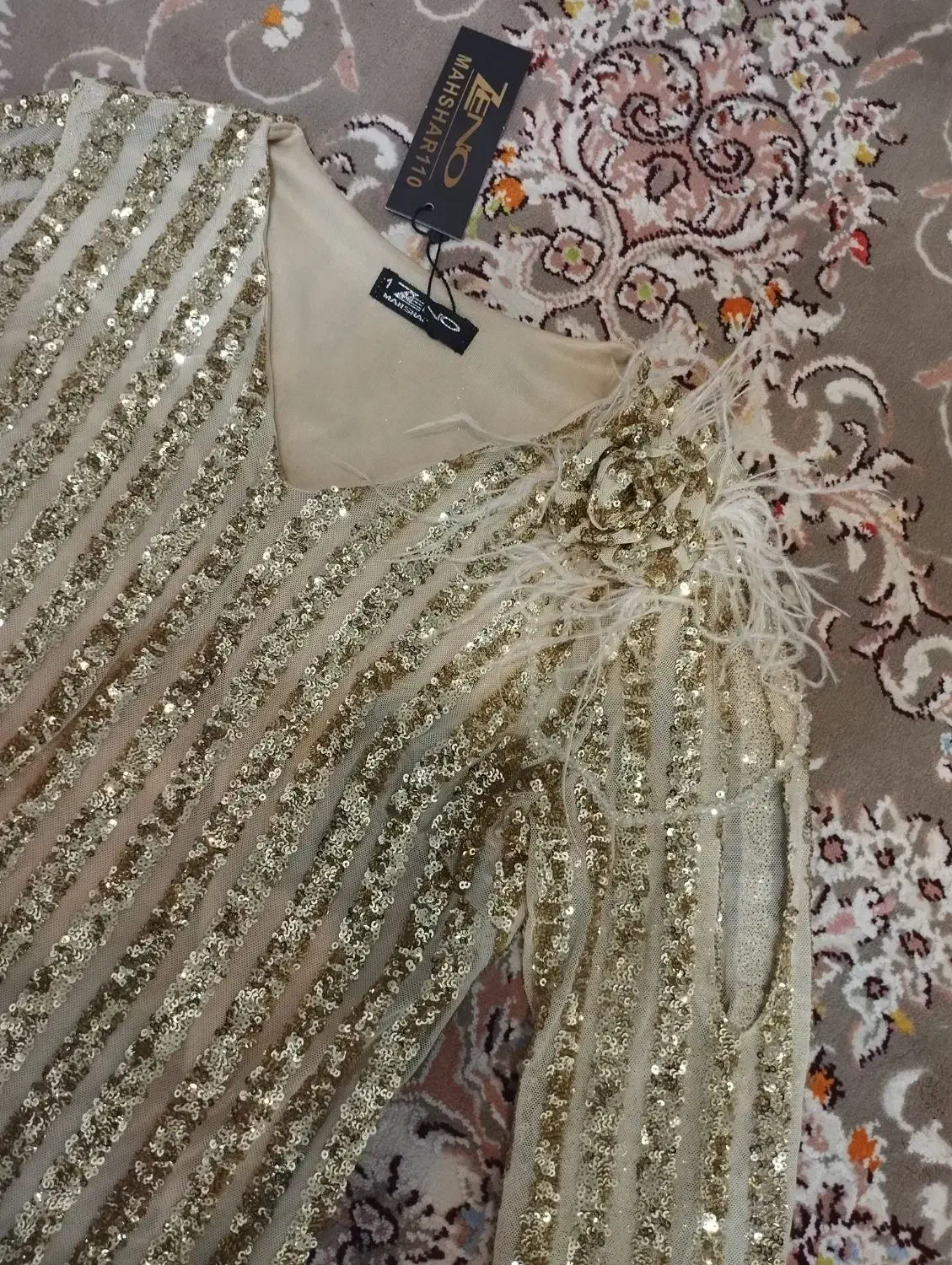 شومیز و ...|لباس|ابهر, |دیوار