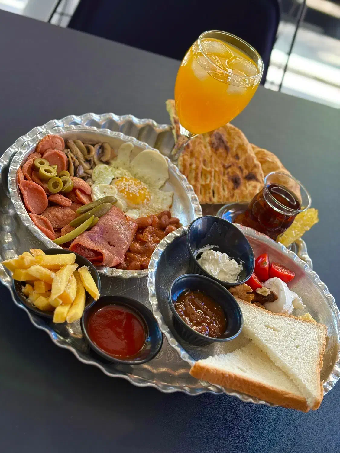 باریستا|استخدام خدمات فروشگاه و رستوران|سبزوار, شهرک اندیشه|دیوار