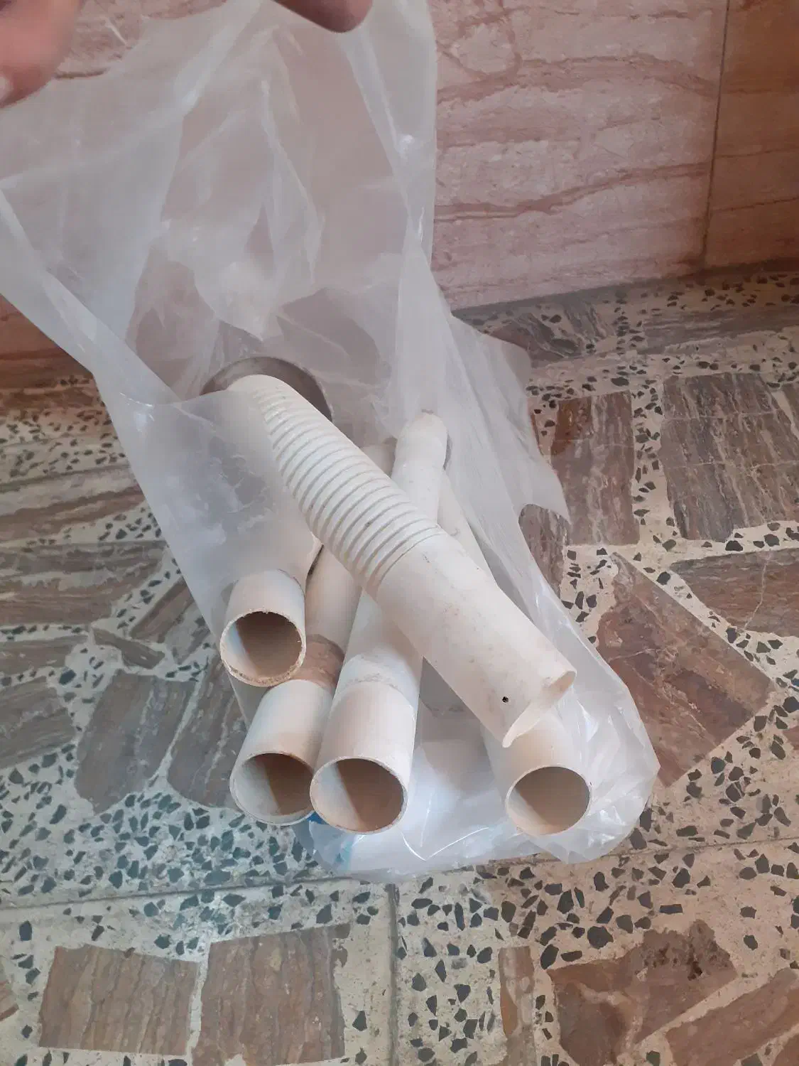 سیفون سرویس|لوازم سرویس بهداشتی|رشت, جهاد|دیوار