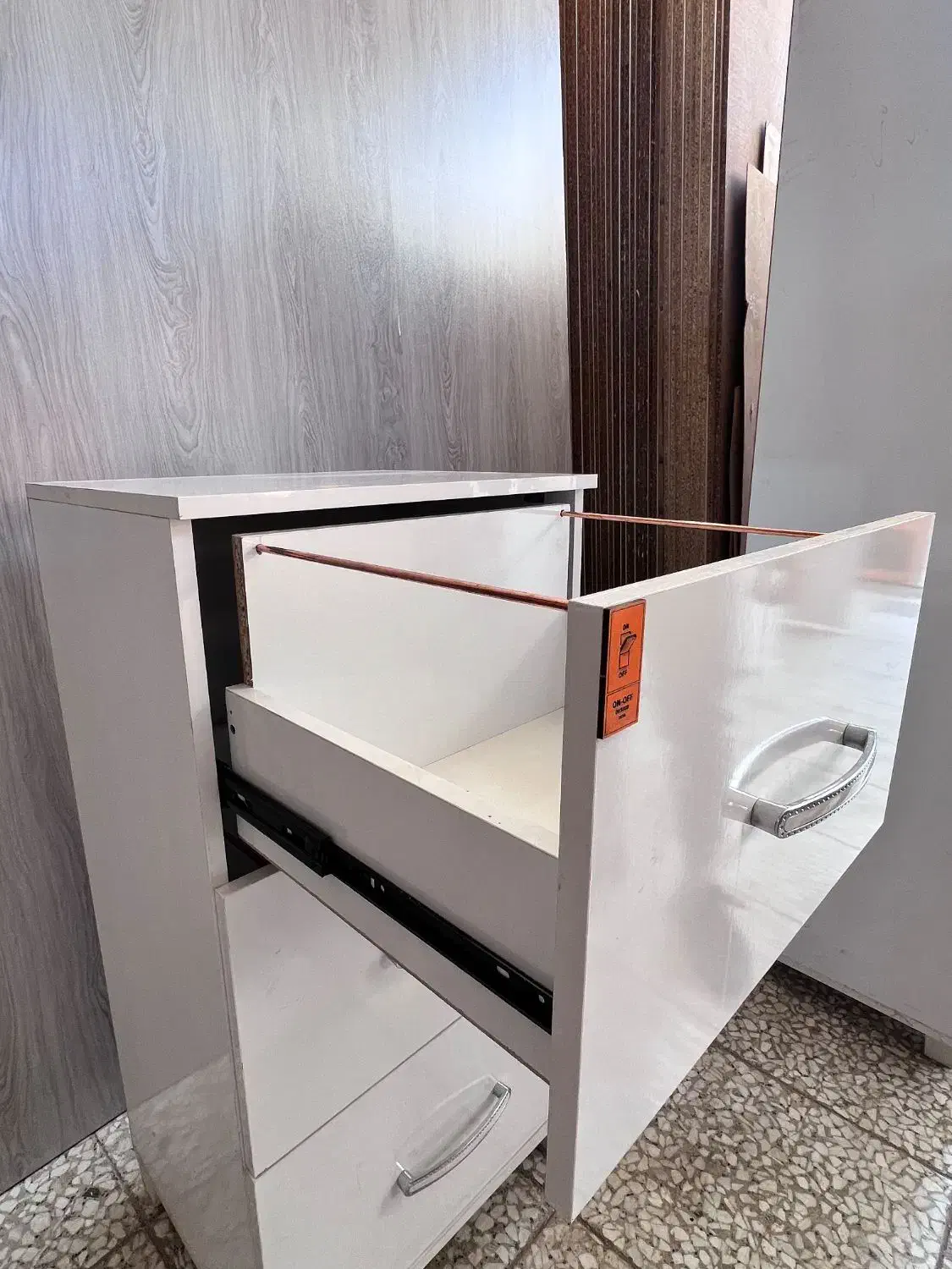 فایل اداری/سه کشو پوشه خور/دراور اداری/کشو|مبلمان اداری|اصفهان, فجر|دیوار