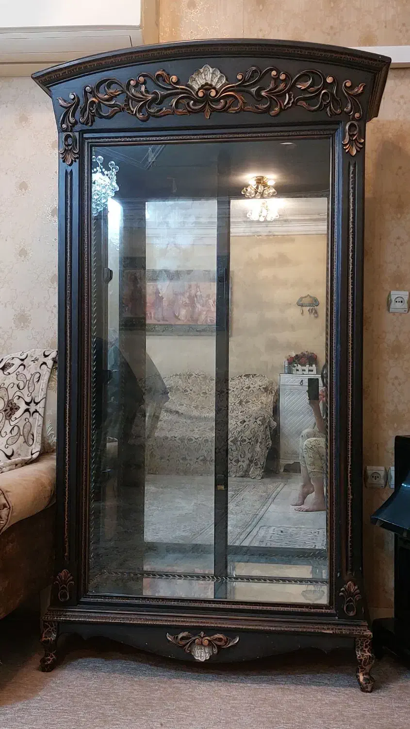 بوفه بسیار تمیز در حد نو|بوفه، ویترین، کنسول|اهواز, کوی سعدی|دیوار