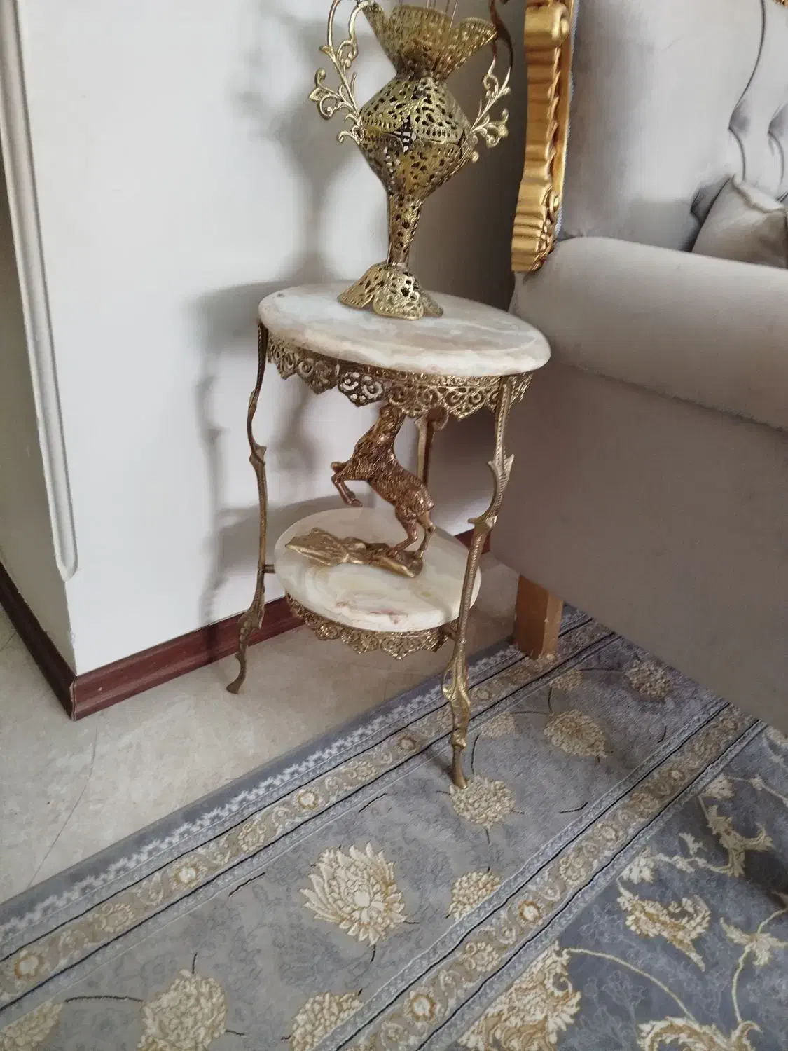 میز برنز|میز تلفن|بومهن, |دیوار