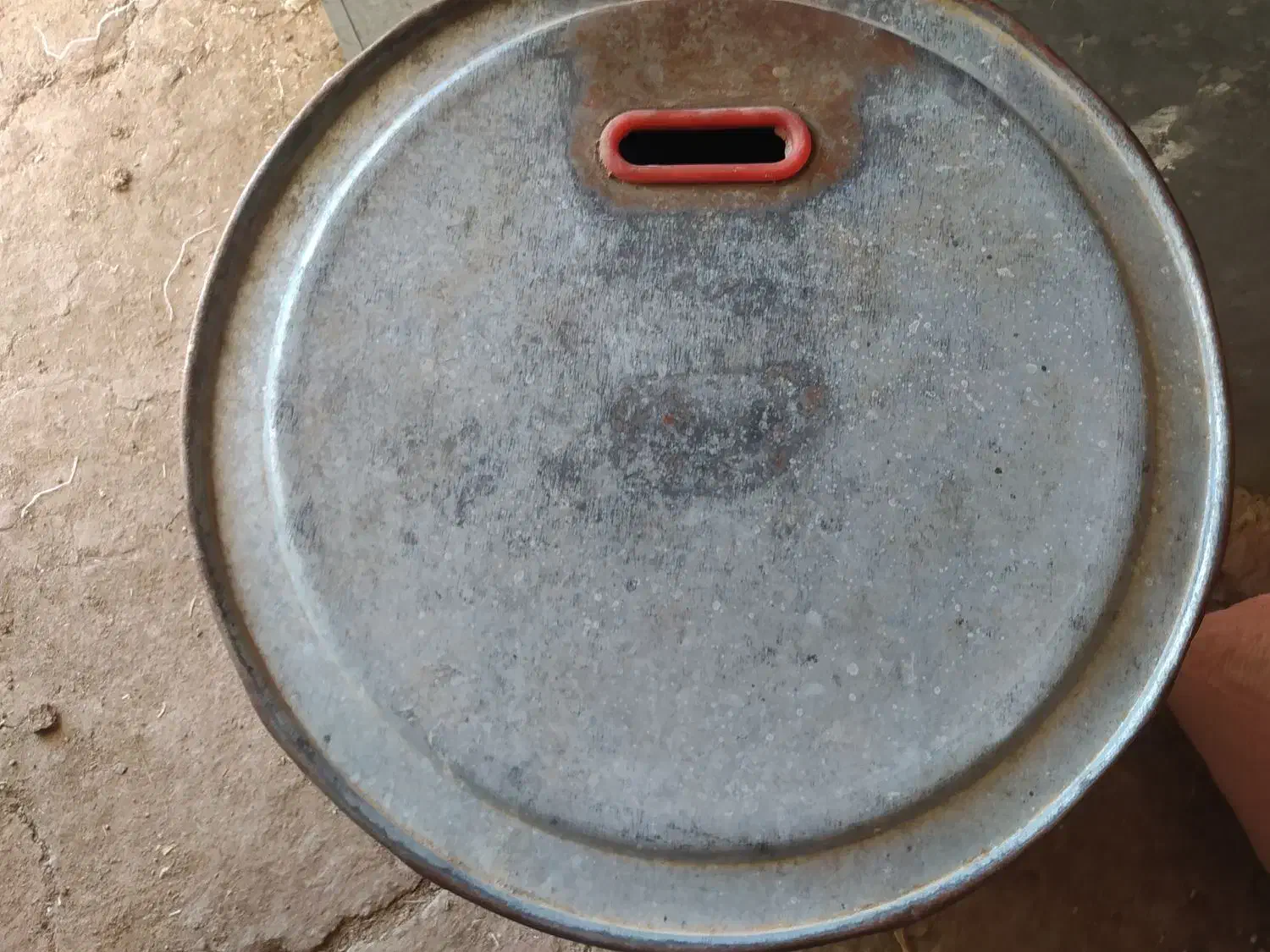 کره گیر برقی جنس بدنه محکم|سایر لوازم برقی|اسفراین, |دیوار