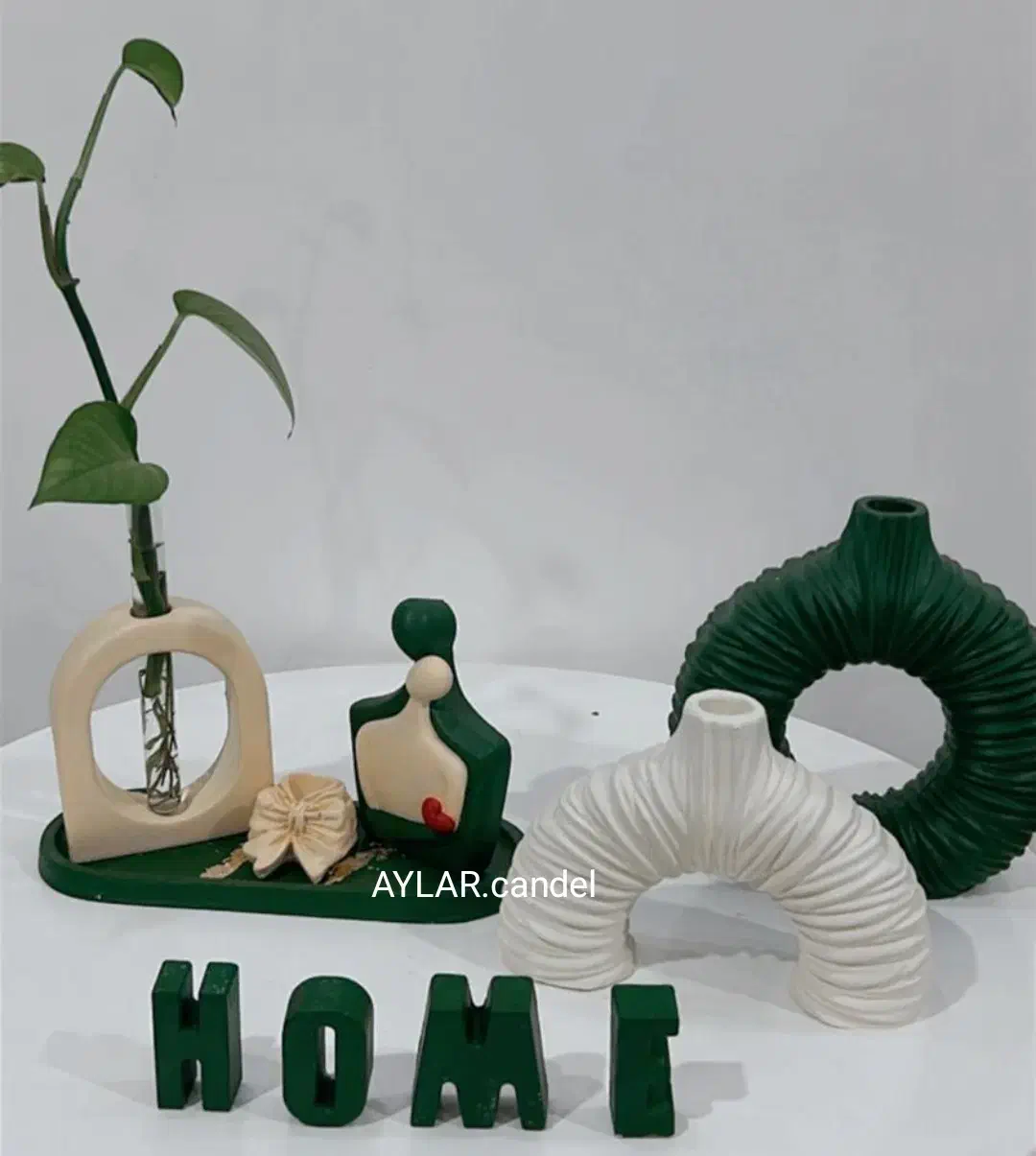 گلدان و گلجا|مجسمه، تندیس، ماکت|اهواز, کوی آغاجاری|دیوار