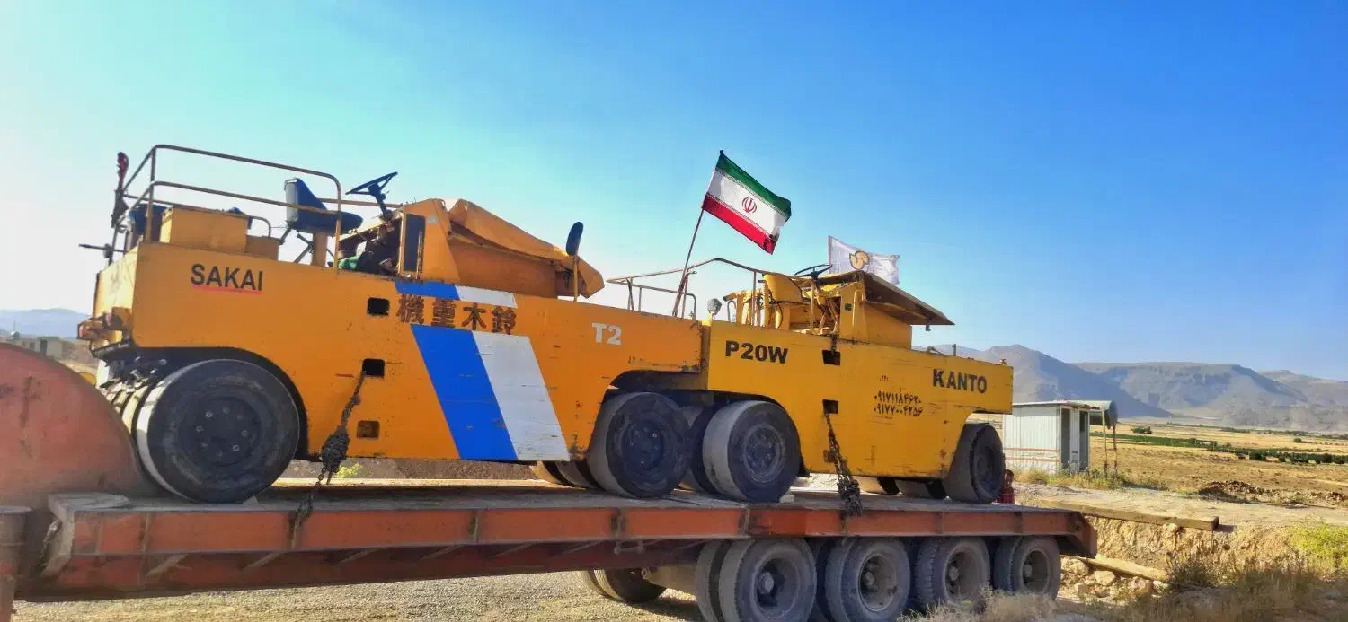 (اجاره )فینیشر غلطک آسفالت فنیشر قیرپاش غلتک|خدمات پیشه و مهارت|شیراز, فرهنگ شهر|دیوار