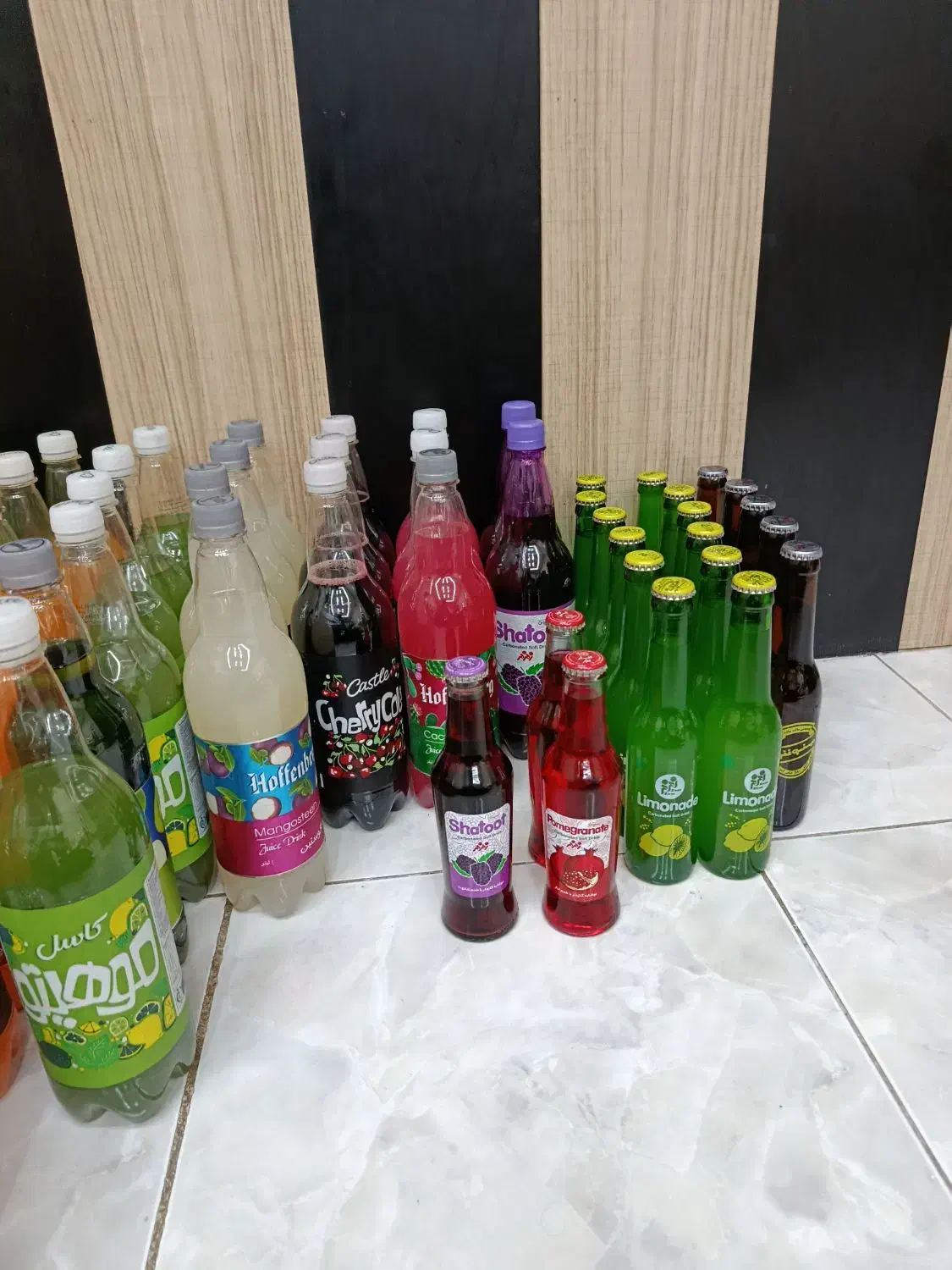 دلستر|خوردنی و آشامیدنی|صدرا-فارس, فاز ۱|دیوار