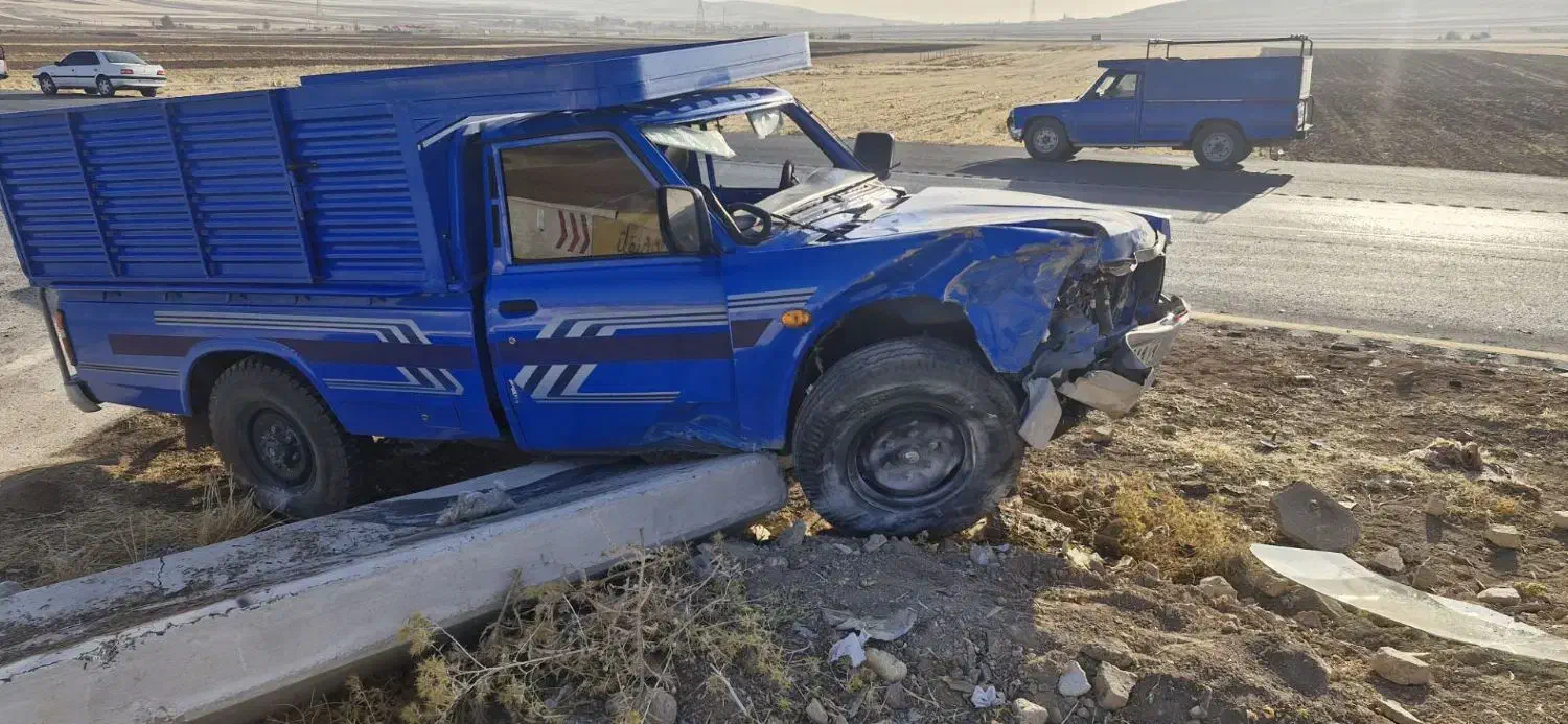 نیسان تصادفی|خودرو سواری و وانت|کامیاران, |دیوار