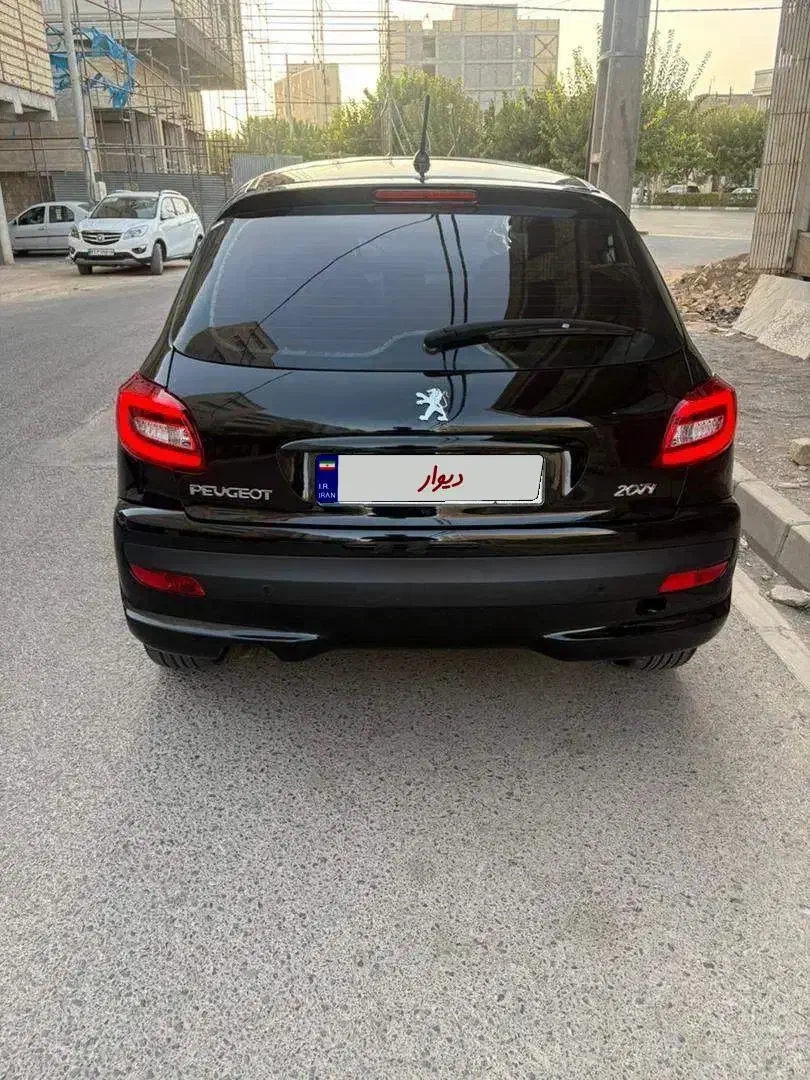 207iپانوراما ارتقا 1403|خودرو سواری و وانت|قم, دورشهر|دیوار