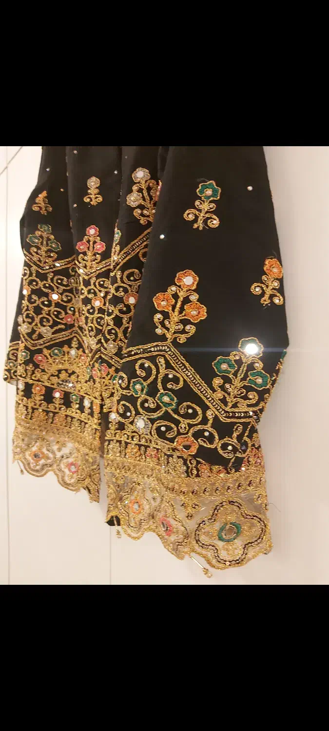 مانتو سنتی آینه کاری و خامه دوزی|لباس|تهران, پرستار|دیوار