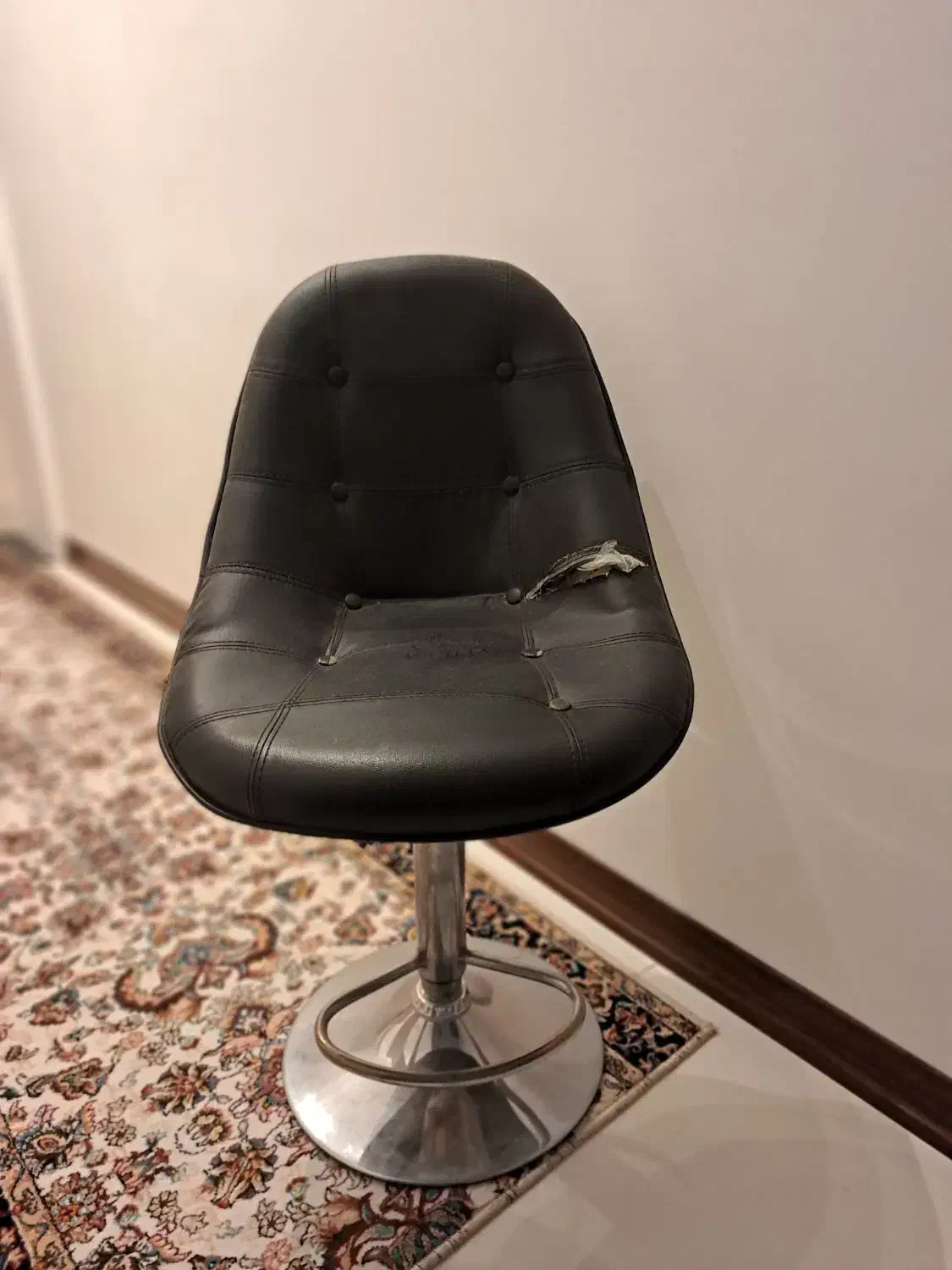 صندلی جک دار|مبلمان اداری|قم, باجک دو|دیوار