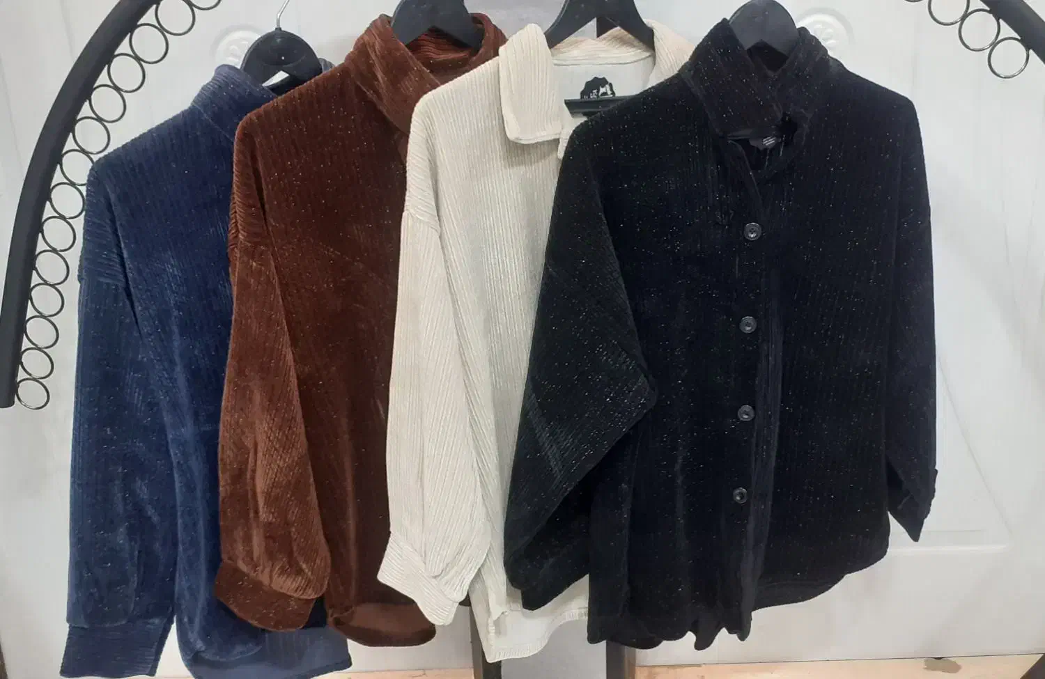 مانتو لمزور مخمل لمه|لباس|کاشان, پا نخل|دیوار