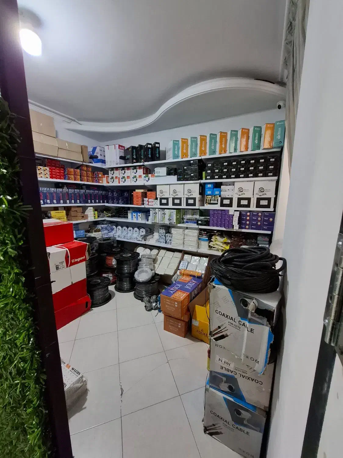 دوربین دزدگیر کرکره برقی جک پارکینگی|خدمات پیشه و مهارت|کرمانشاه, |دیوار