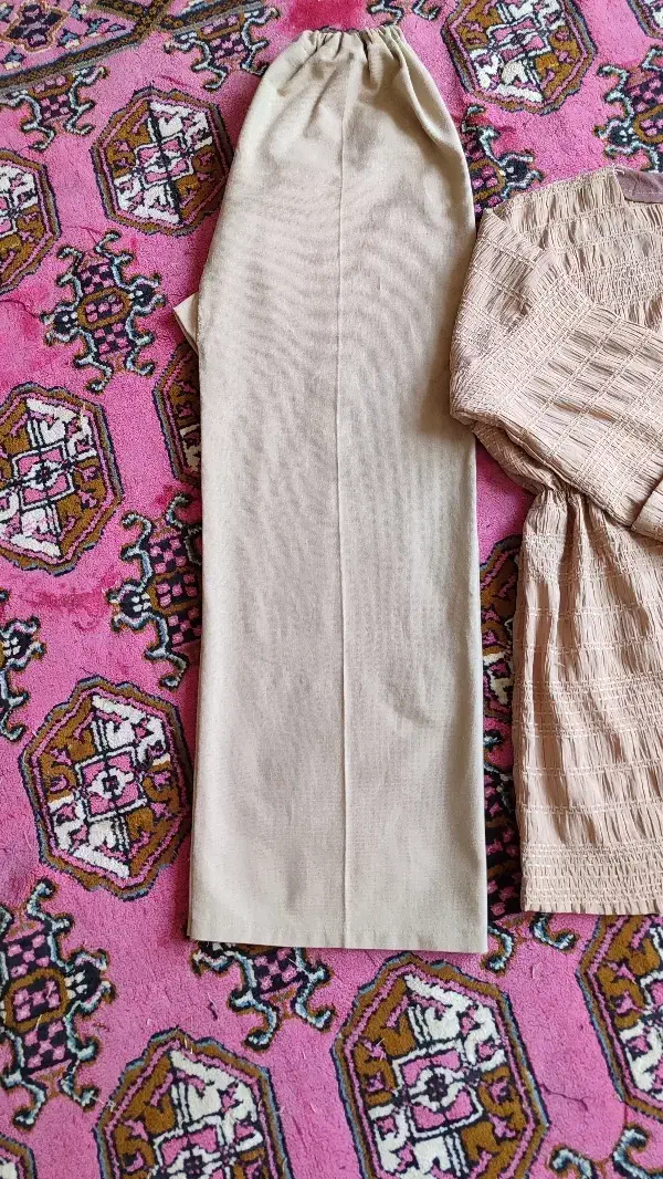 مانتو|لباس|زابل, |دیوار