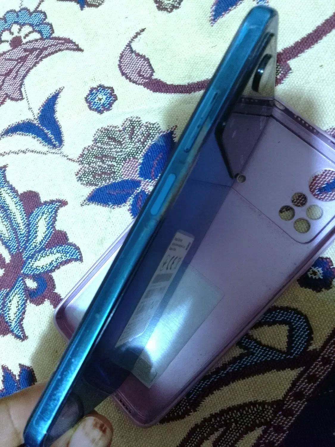 گوشی کاملا سالم قیمت مقطوع....|موبایل|سراوان, |دیوار