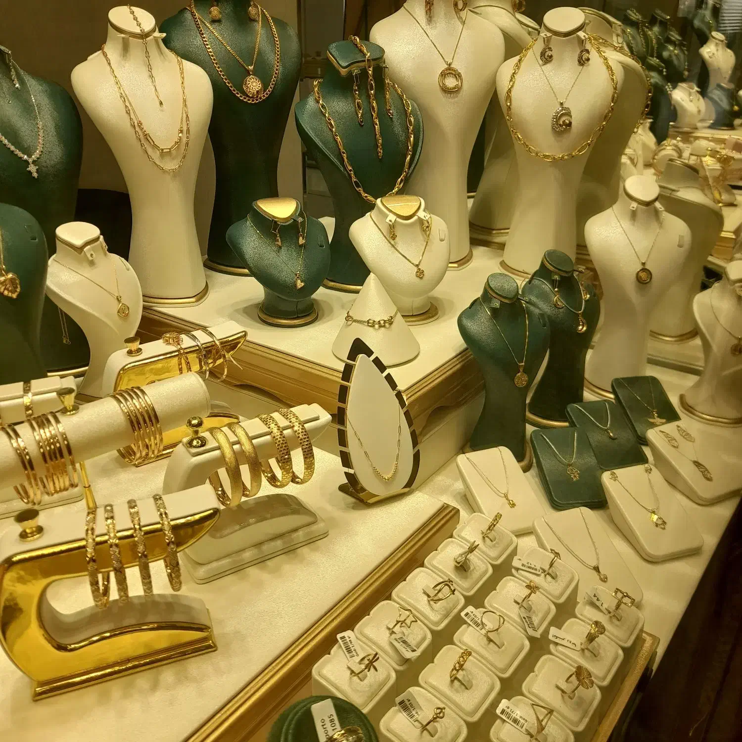 طلای اقساطی ویژه بازنشتگان|جواهرات|تهران, شهرک صدرا|دیوار