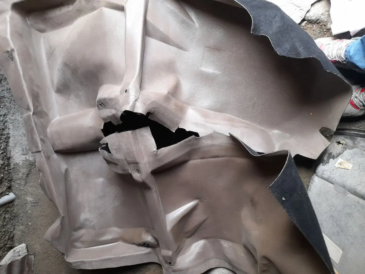 درب پرایدکف کش پژو|قطعات یدکی و لوازم جانبی|کرمانشاه, |دیوار