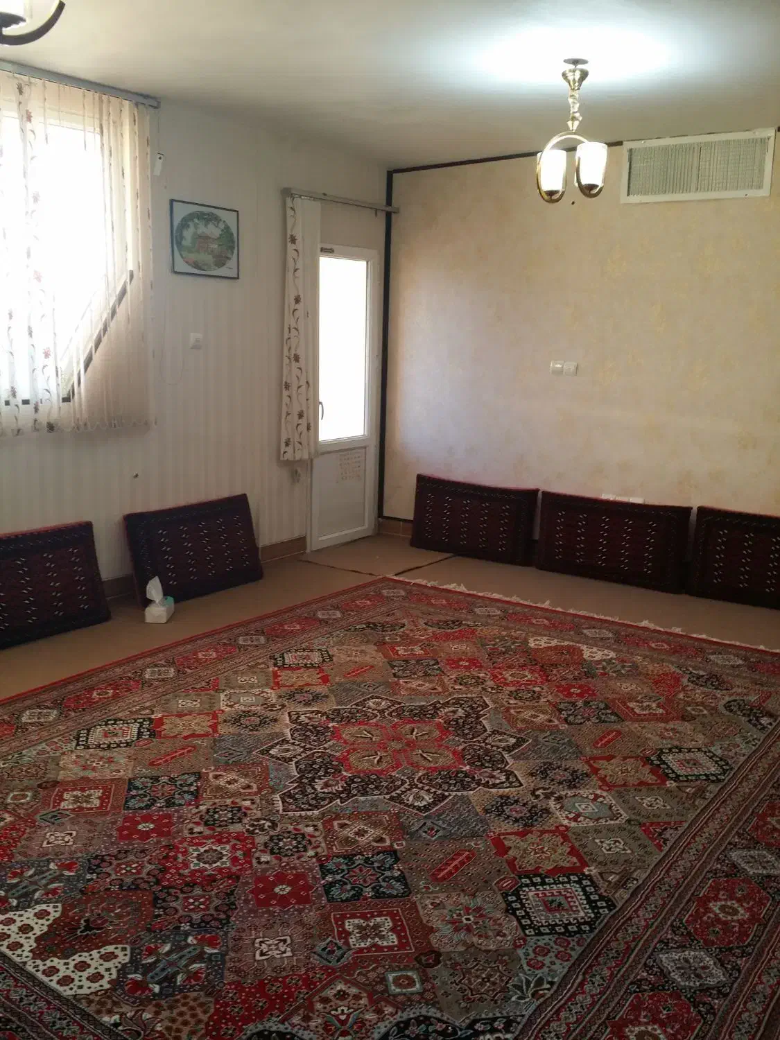 آپارتمان 95 متری مسکن مهر دو خوابه واقع در سپیدان|فروش آپارتمان|سپیدان, |دیوار