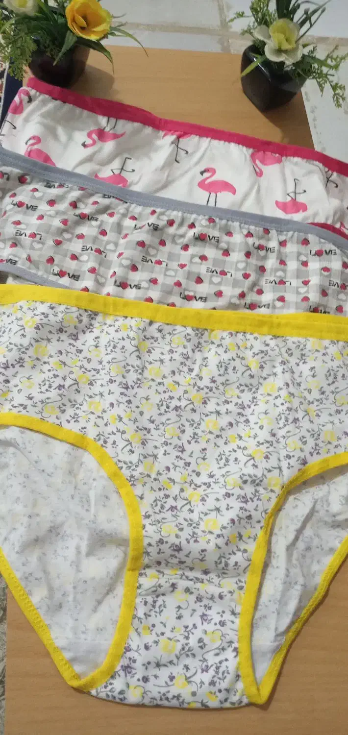 لباس زیر زنانه|لباس|گرگان, |دیوار