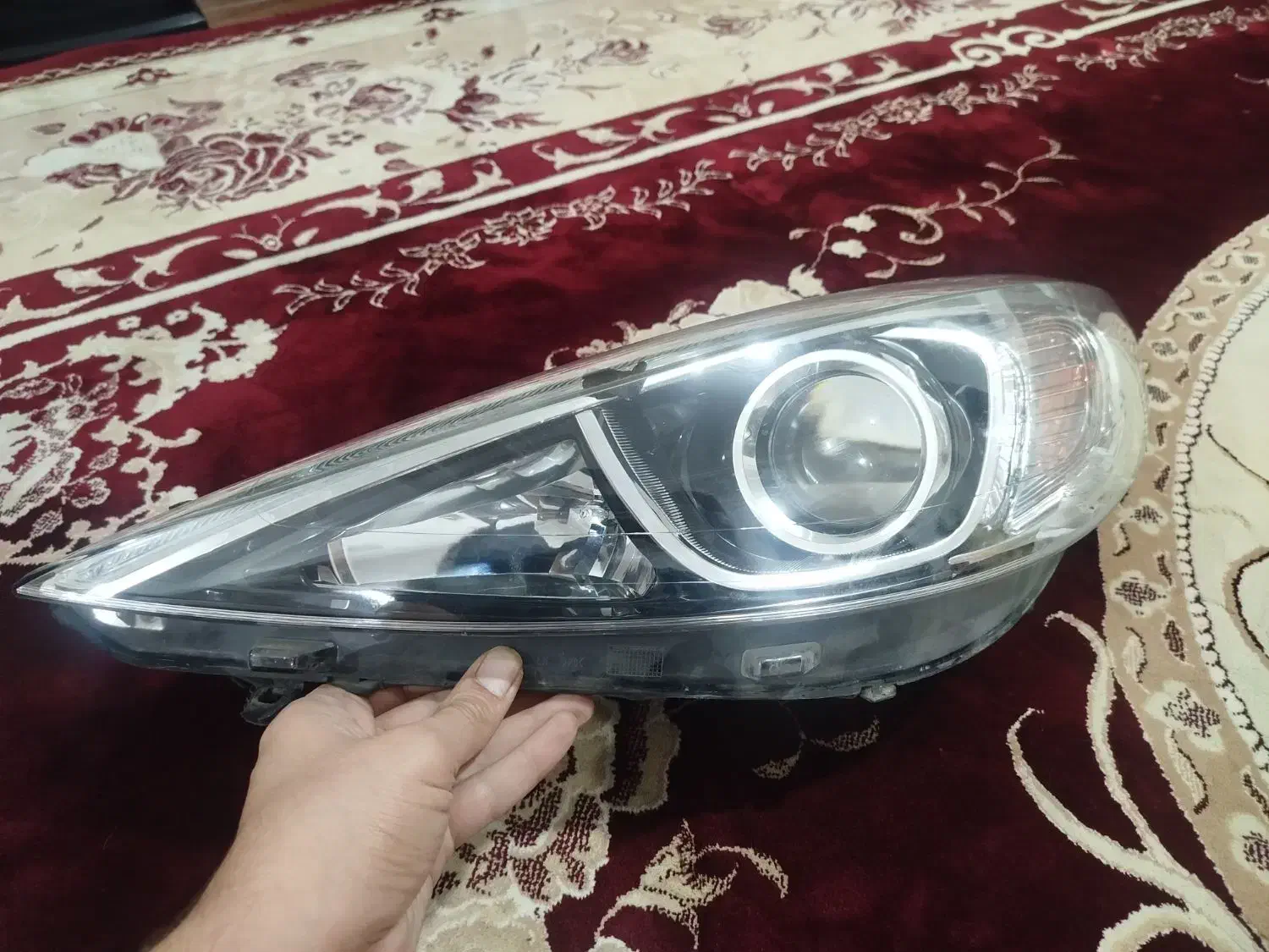 چراغ چپ جلو ۲۰۷ و لاستیک کومهو|قطعات یدکی و لوازم جانبی|بابلسر, |دیوار