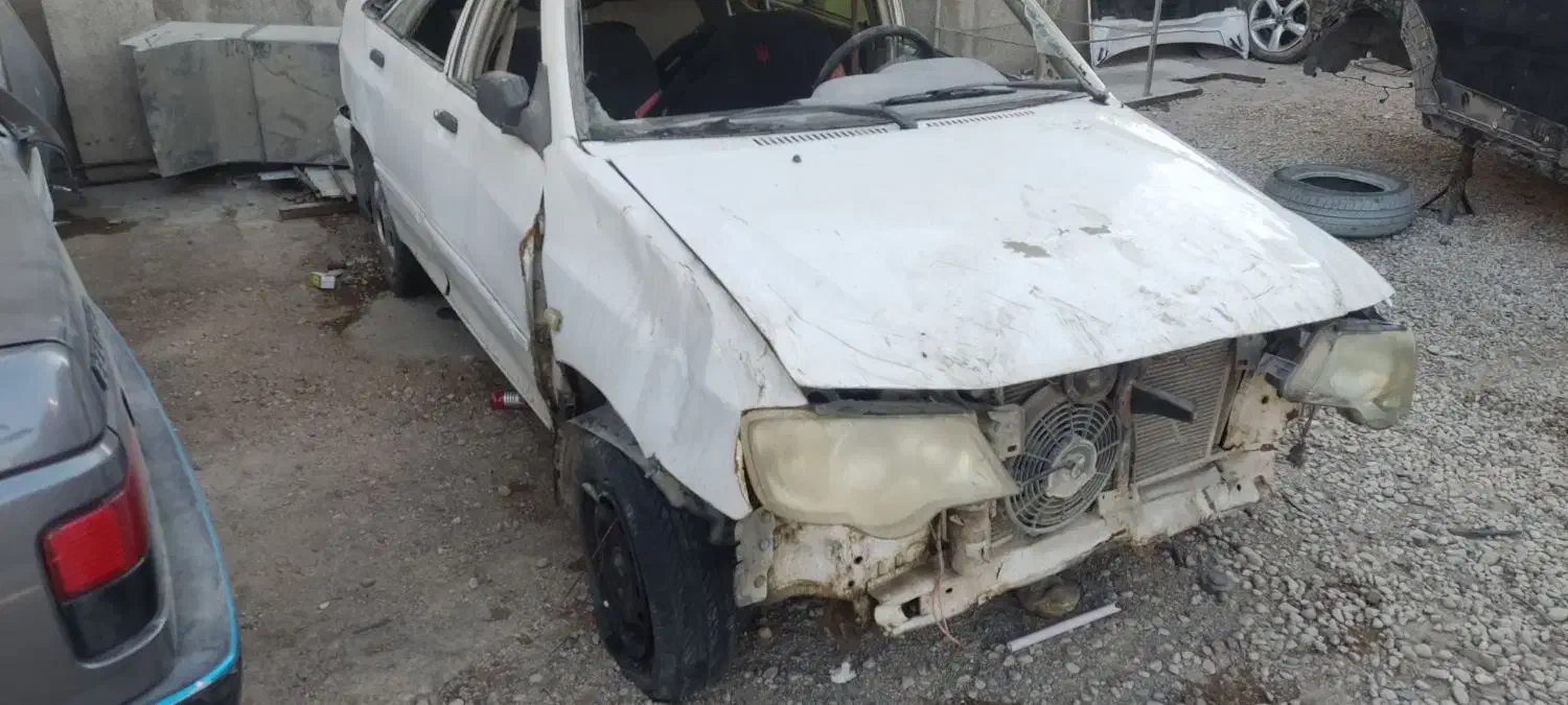 پراید 132تصادفی|خودرو سواری و وانت|شیراز, شهرک مهدیه|دیوار