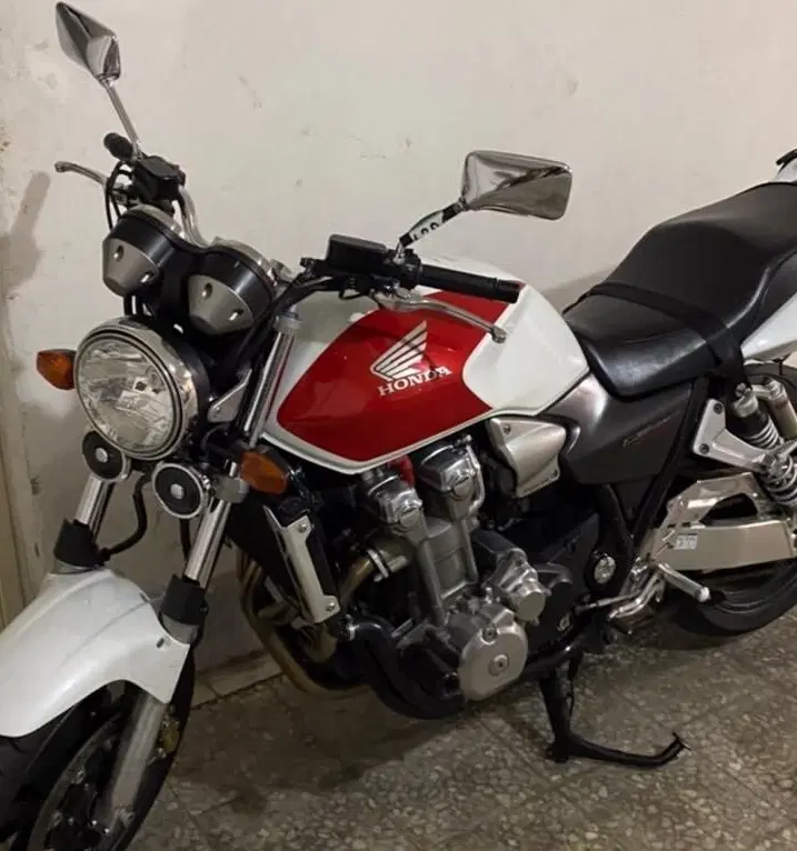 cb1300  سند|موتورسیکلت|تهران, مینی‌سیتی (شهرک نفت)|دیوار