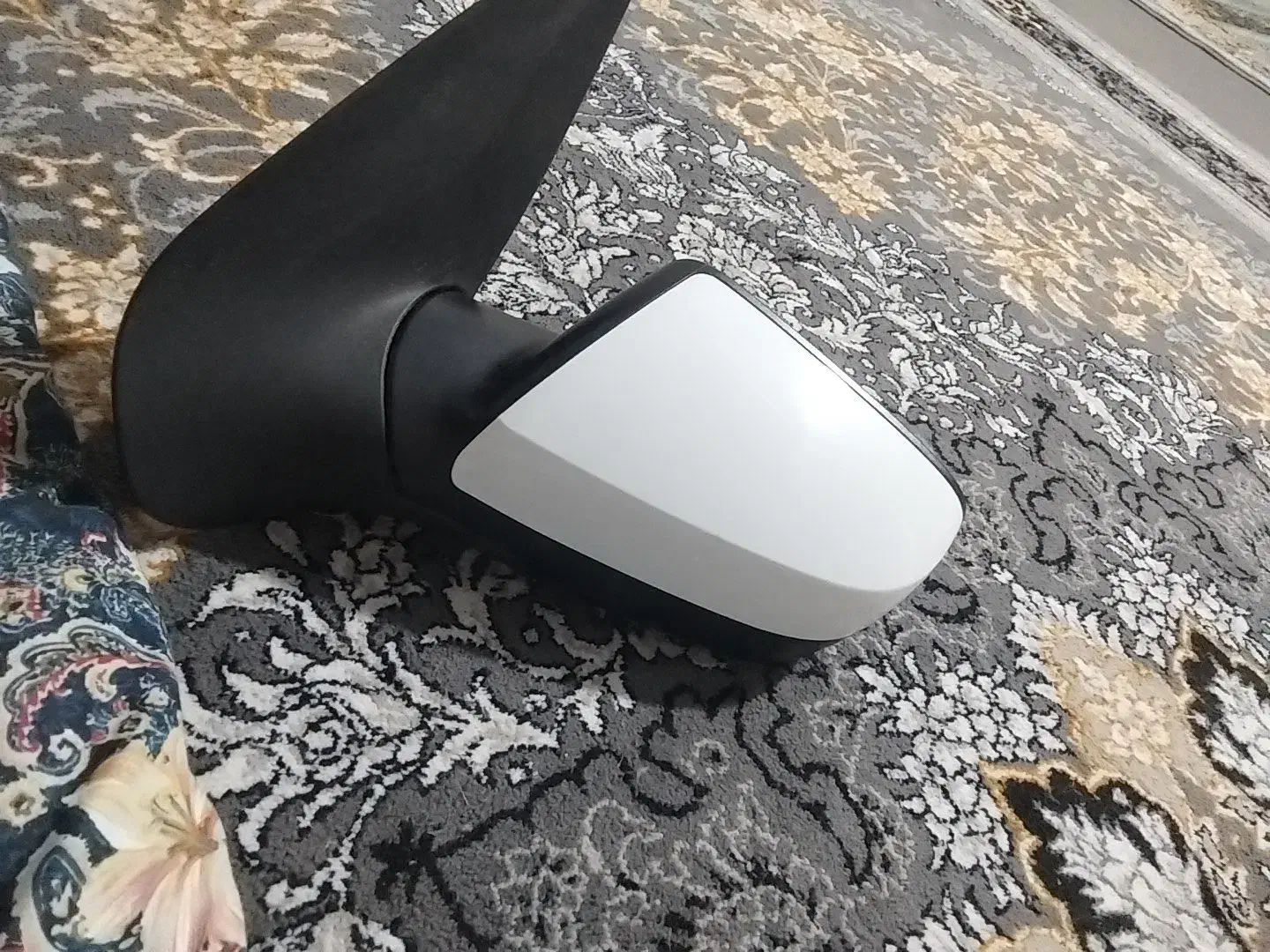 آینه رانا|قطعات یدکی و لوازم جانبی|قم, قلعه کامکار|دیوار