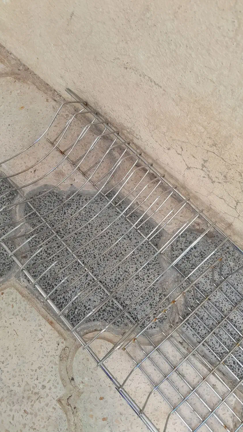 آبچکان داخل کابینت|آب‌چکان و نظم‌دهنده ظروف|شیراز, میرزاکوچک خان|دیوار