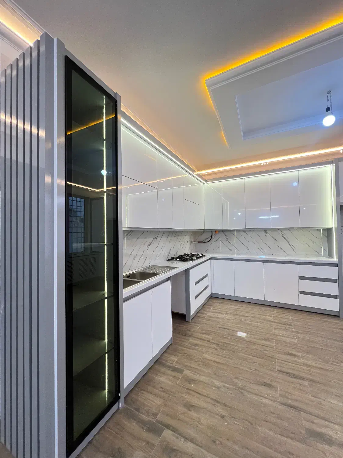 کابینت|جاکفشی، کمد، دراور|تاکستان, |دیوار