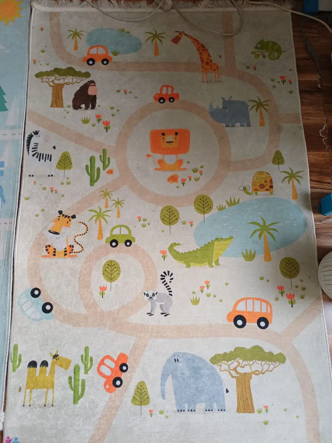 فرش کودک|فرش|آمل, |دیوار