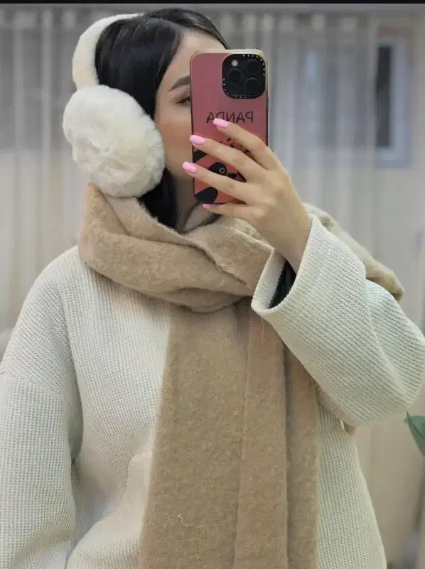 گوش پوش فانتزی|لباس|اصفهان, ملاصدرا|دیوار