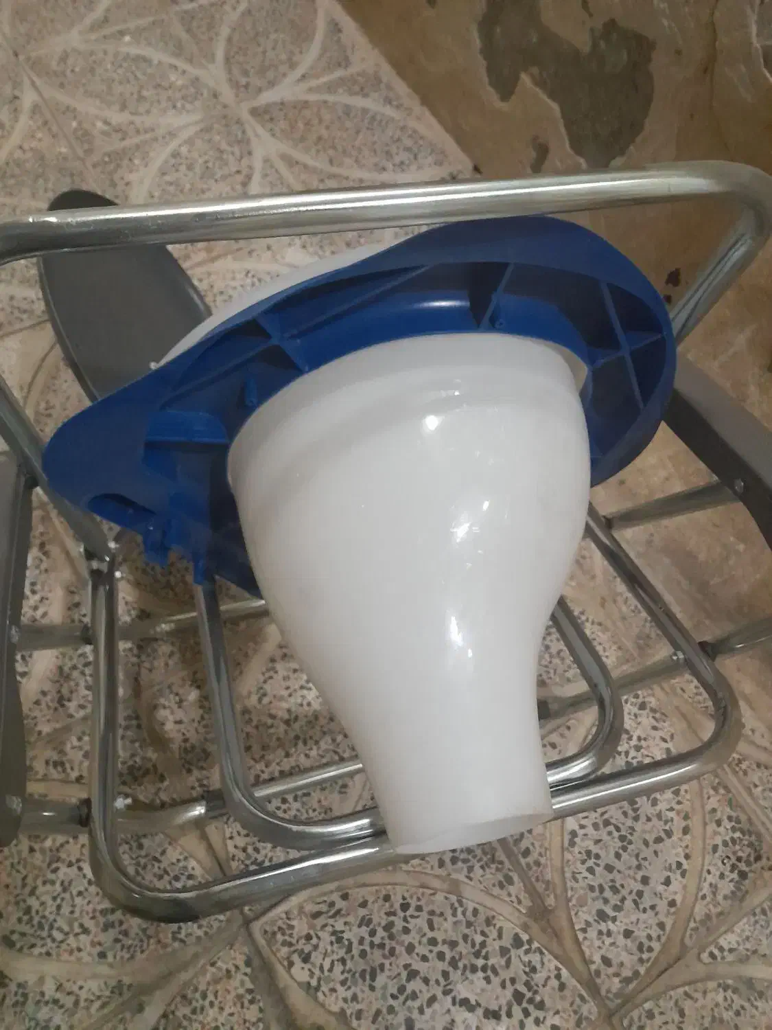 آکبند|لوازم سرویس بهداشتی|تویسرکان, |دیوار