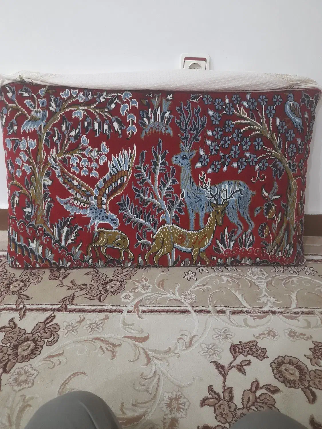 پشتی|پشتی|لنگرود, |دیوار