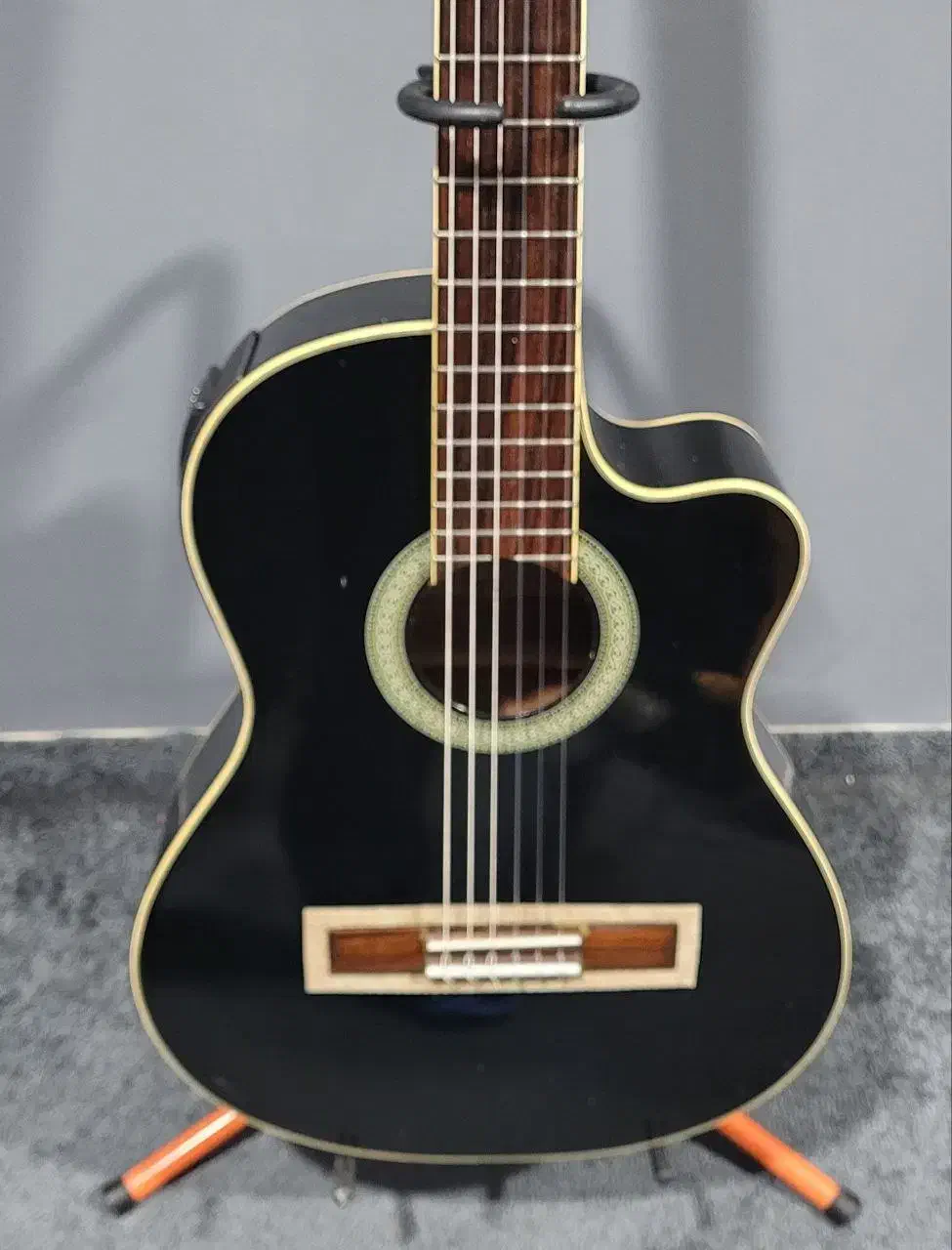 گیتار پیک آپدار ARIA AK30|گیتار، بیس، امپلیفایر|بندر انزلی, پردیس|دیوار