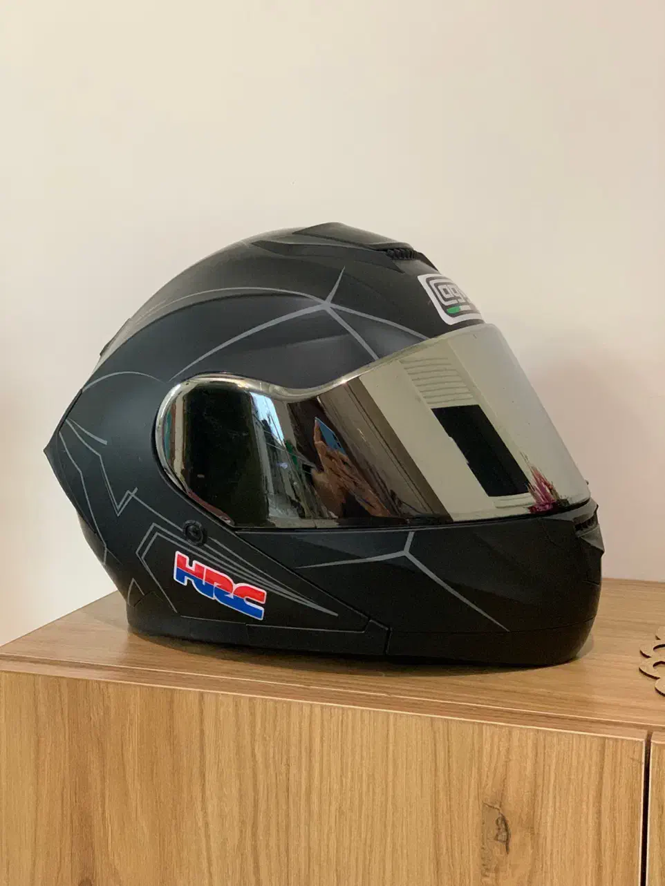 کلاه کاسکت ردلاین با طلق اضافه کم کار|قطعات یدکی و لوازم جانبی|تهران, آبشار تهران (دریاچه)|دیوار