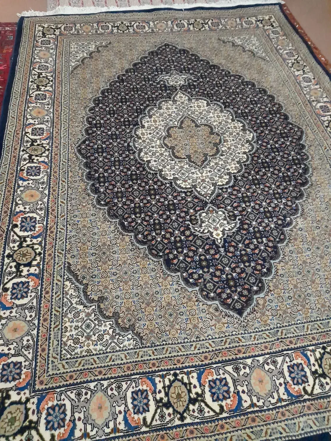 فرش ماهی و تابلو فرش ون یکاد|فرش|تبریز, |دیوار