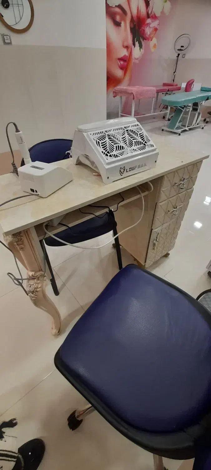 لوازم سالن|آرایشگاه و سالن‌های زیبایی|بندر دیر, |دیوار