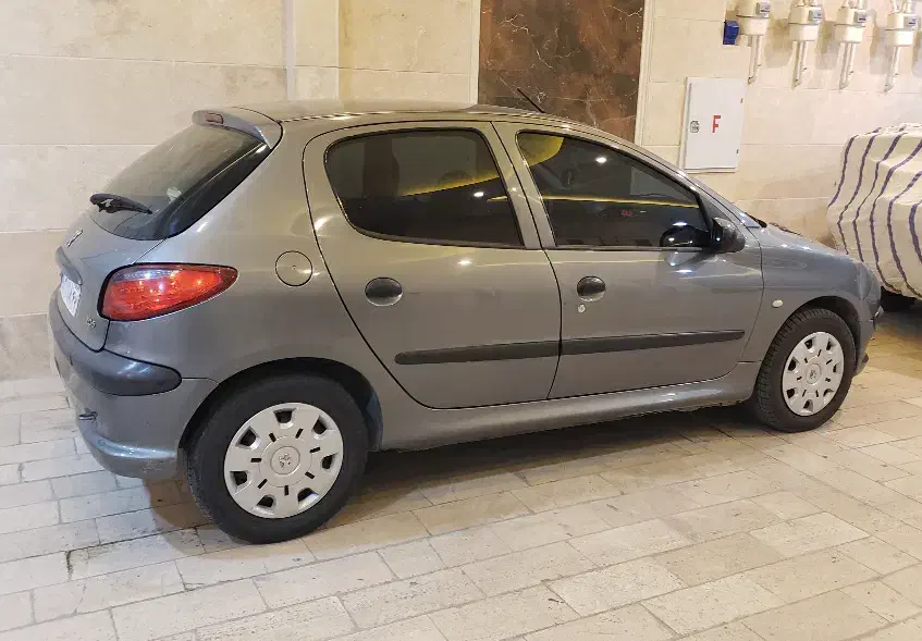 ۲۰۶ تیپ ۵|خودرو سواری و وانت|اراک, |دیوار