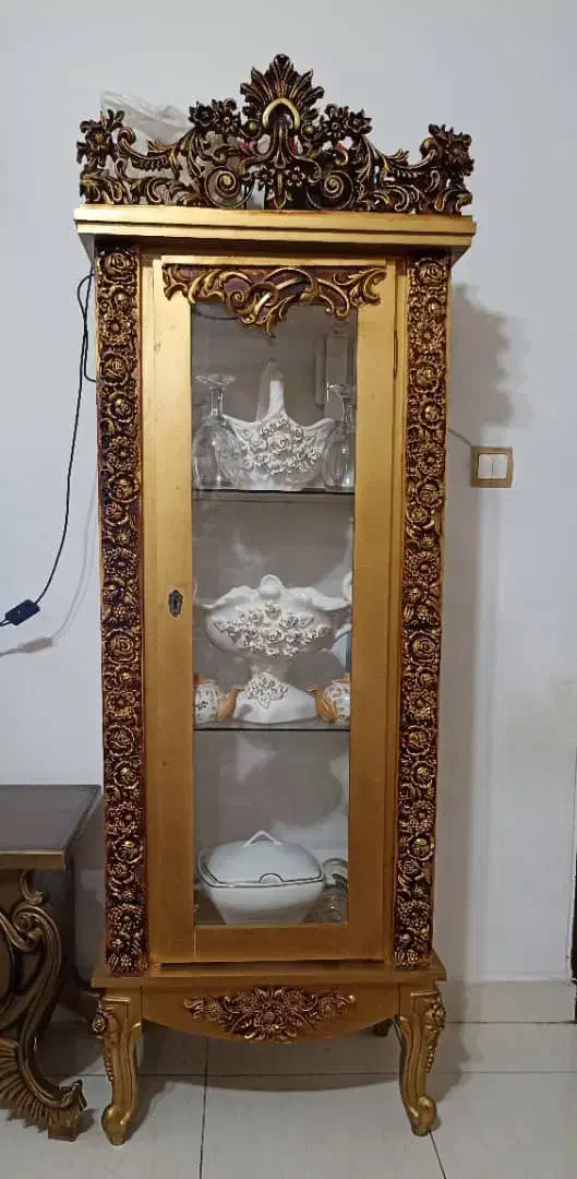 میزتلویزیون ساعت ویترین|میز تلویزیون|رشت, جانبازان|دیوار