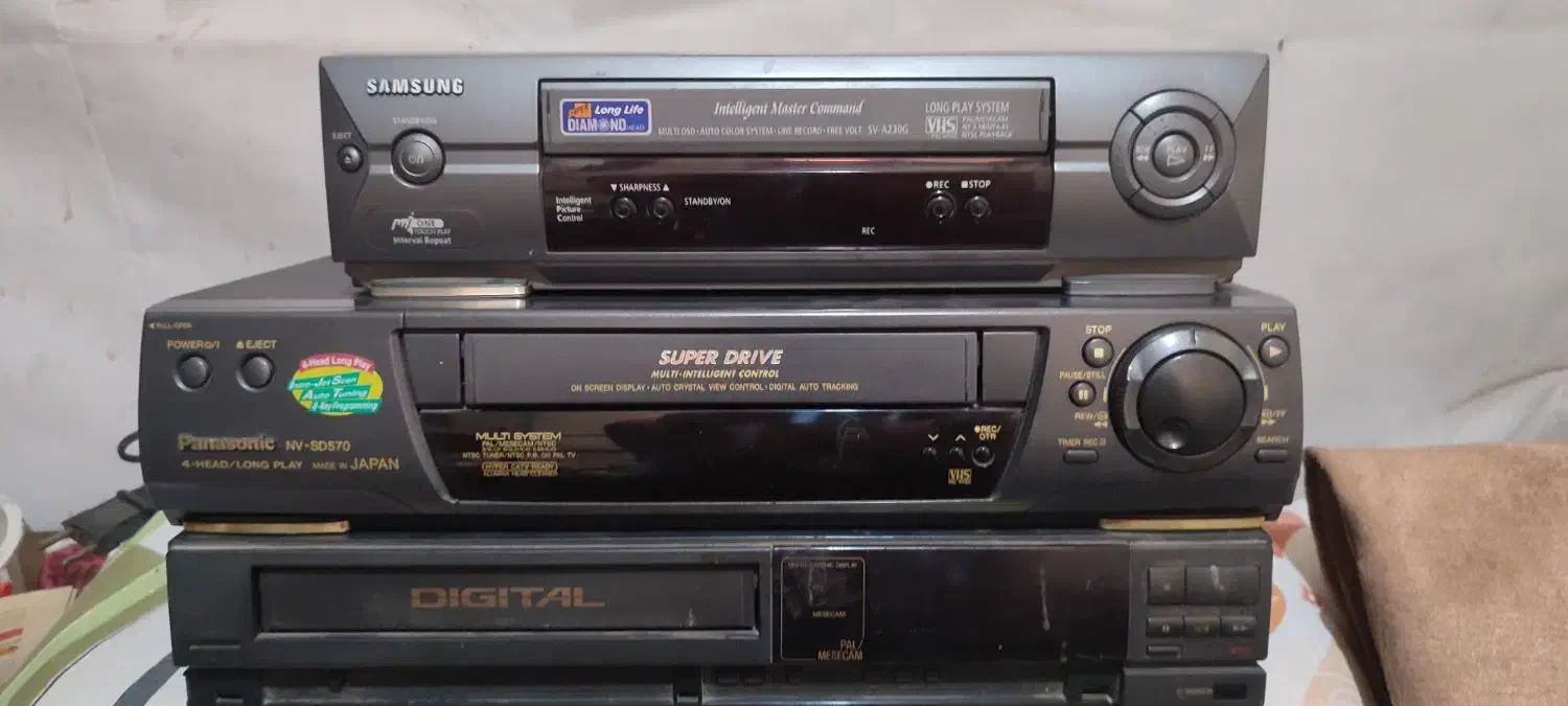 سه دستگاه ویدیو قدیمی vhs نوار بزرگ|پخشکننده DVD و ویدیو|ملارد, |دیوار