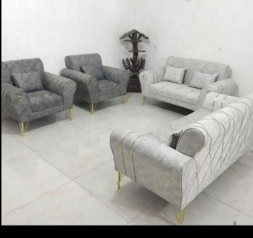 حراج انواع مبلمان راحتی|مبلمان خانگی و میز عسلی|مشهد, پنجتن|دیوار