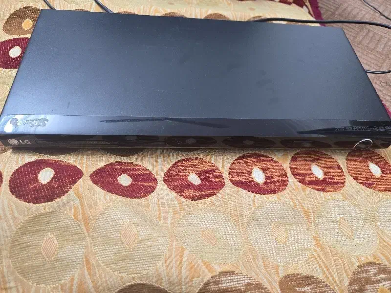 دستگاه دی وی دی یا سی دی|پخش‌کننده DVD و ویدیو|لار, |دیوار