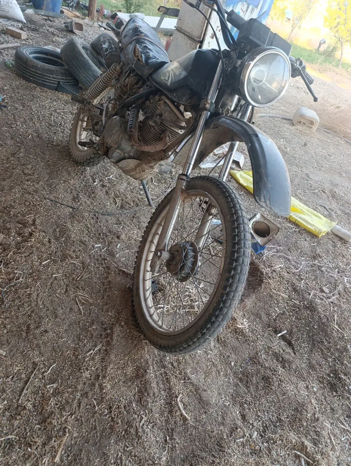 تریل|موتورسیکلت|جوین, |دیوار