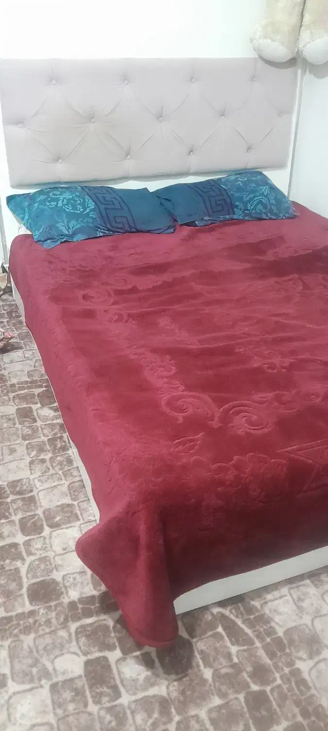 تخت خواب|تخت و سرویس خواب|فامنین, |دیوار