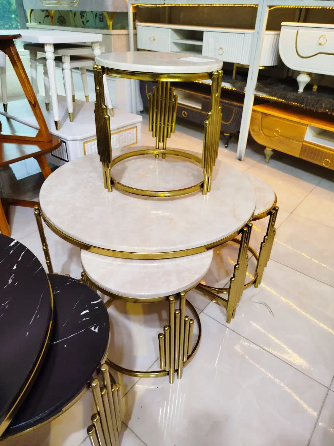 جلومبلی پیانو زرکلا|مبلمان خانگی و میز عسلی|یاسوج, |دیوار